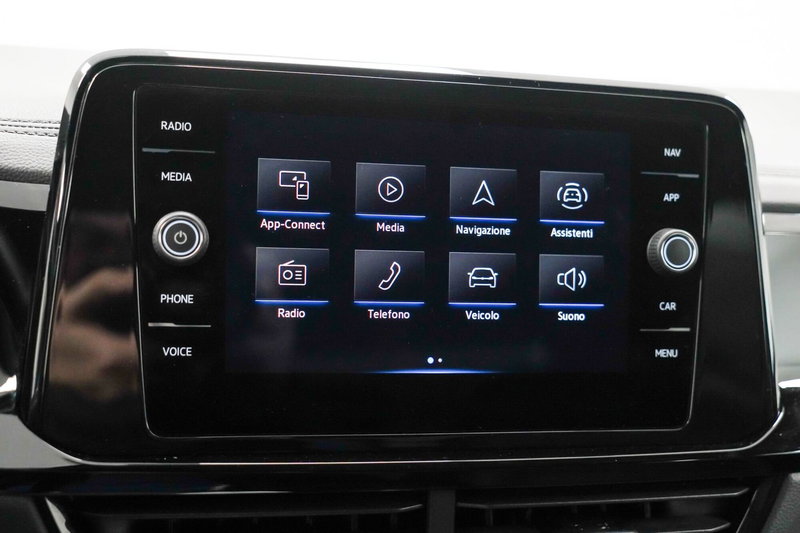 Volkswagen T-Roc usata a Varese (16)