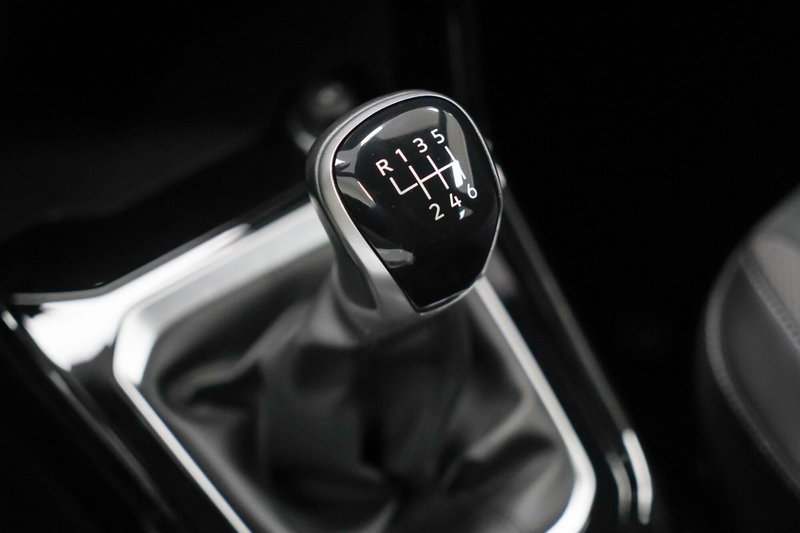 Volkswagen T-Roc usata a Varese (19)