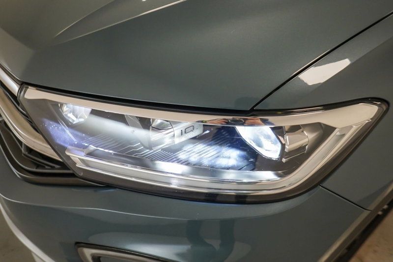 Volkswagen T-Roc usata a Varese (8)