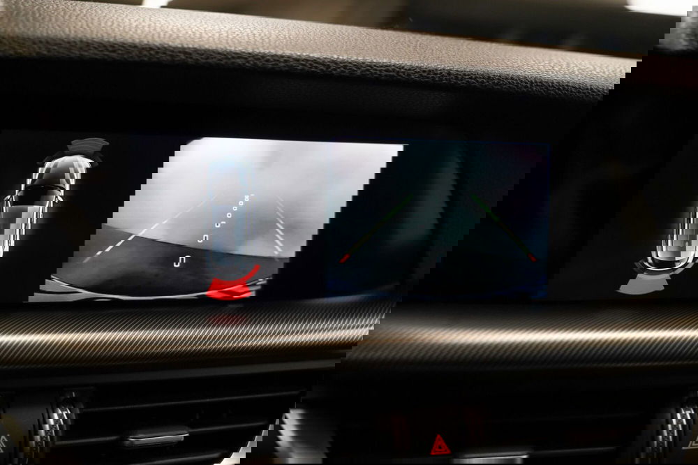 Alfa Romeo Stelvio usata a Varese (16)