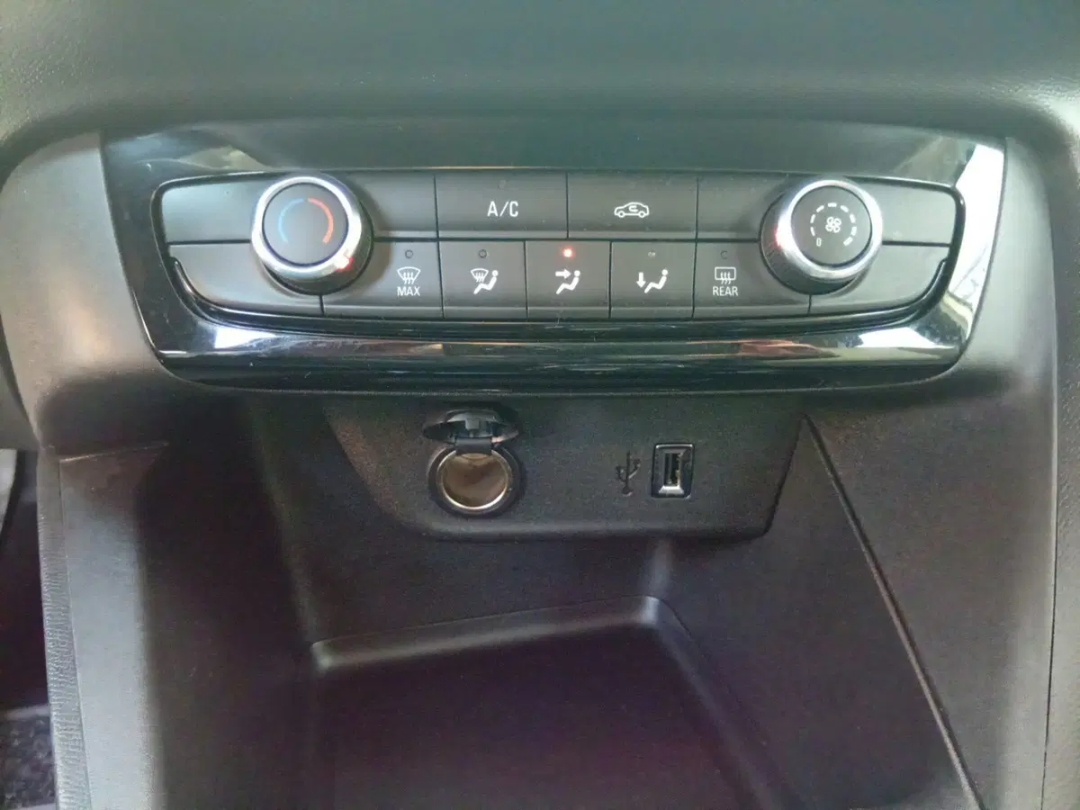 Opel Corsa usata a Brescia (16)