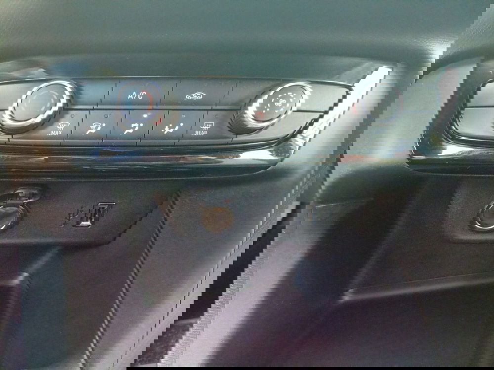 Opel Corsa usata a Brescia (16)