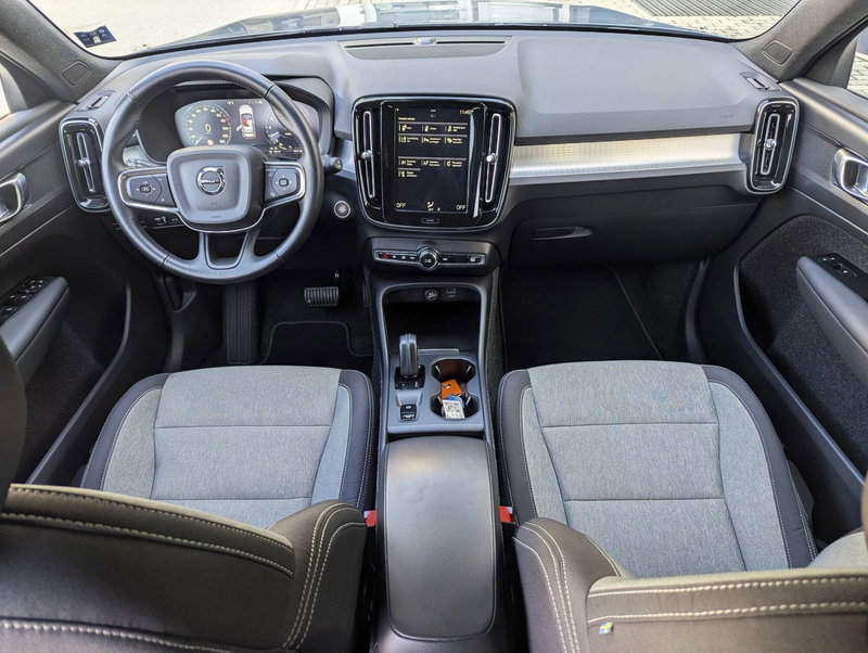 Volvo XC40 usata a Pescara (10)