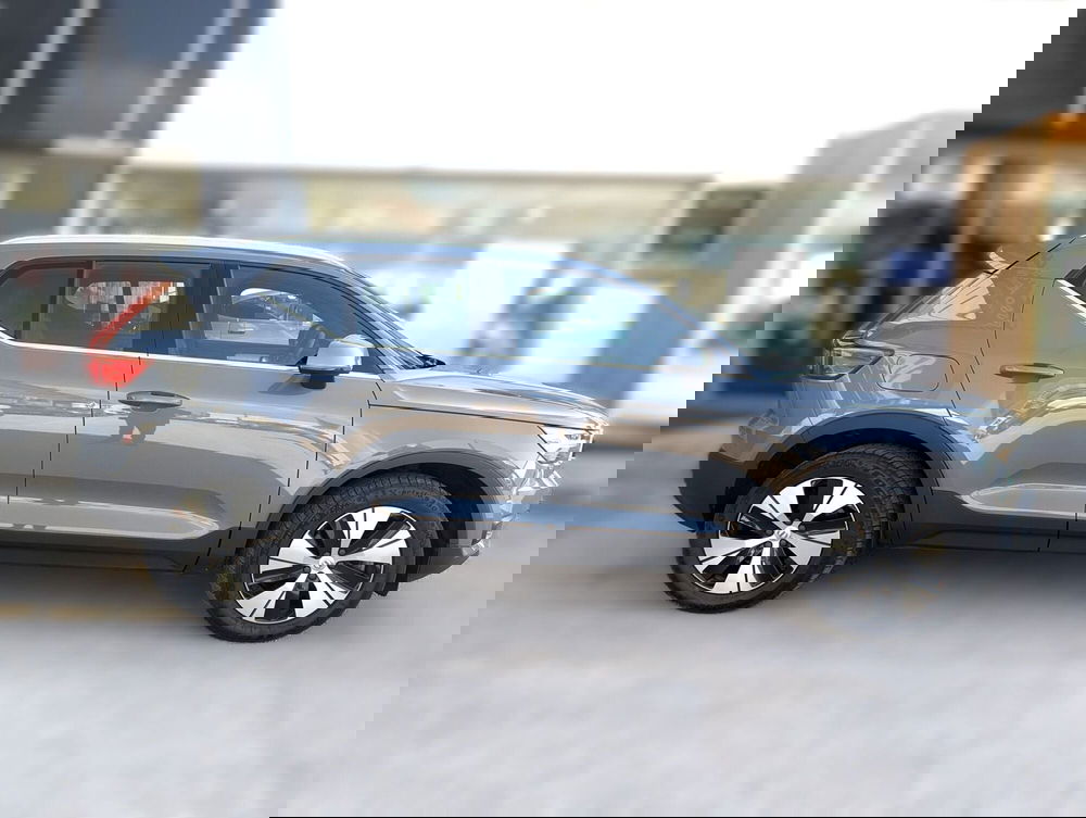 Volvo XC40 usata a Pescara (15)