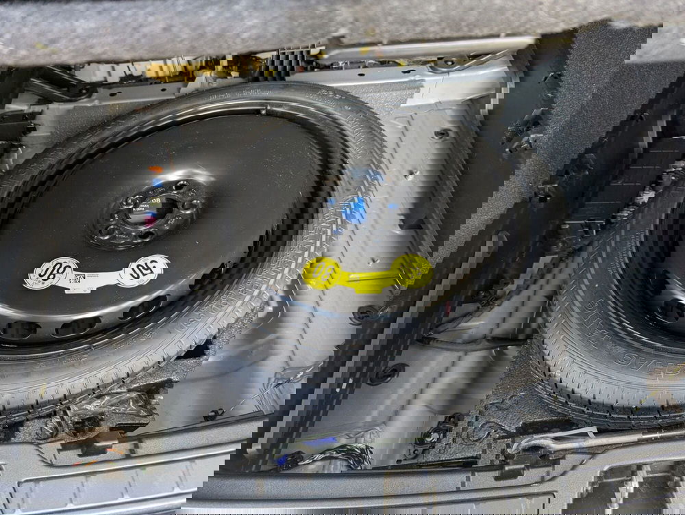 Volvo XC40 usata a Pescara (7)