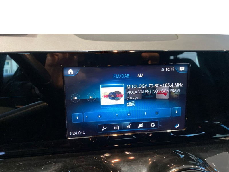 Mercedes-Benz GLA SUV usata a Firenze (12)