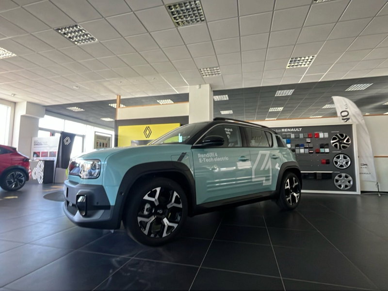 Renault Scenic E-Tech Electric nuova a L'Aquila