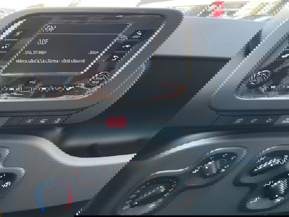 Fiat Panda nuova a Ancona (13)