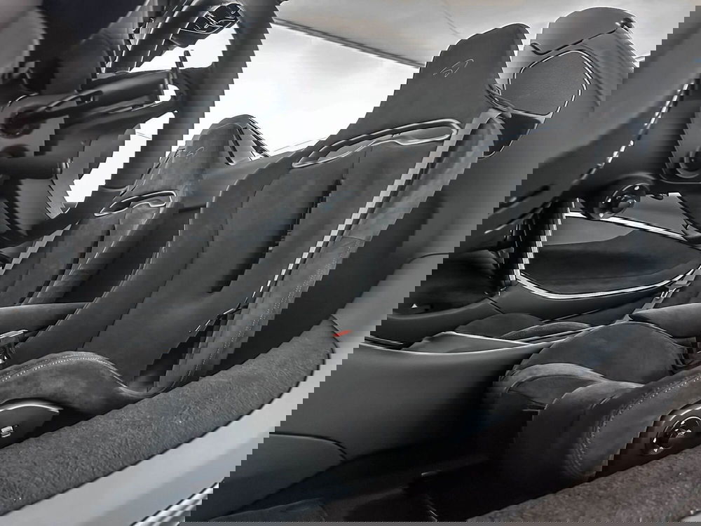 McLaren Artura Cabrio nuova a Milano (10)