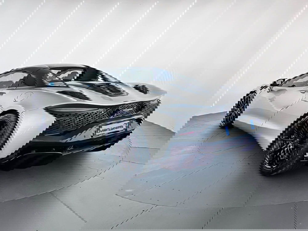 McLaren Artura Cabrio nuova a Milano (7)