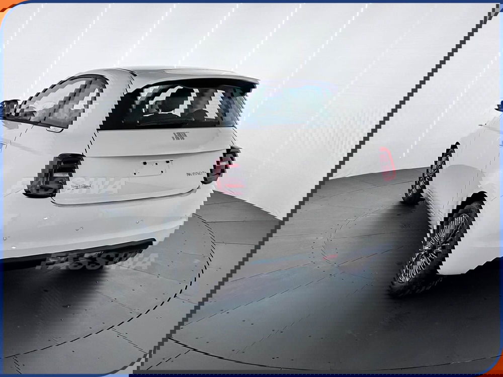 Fiat 500 nuova a Milano (4)