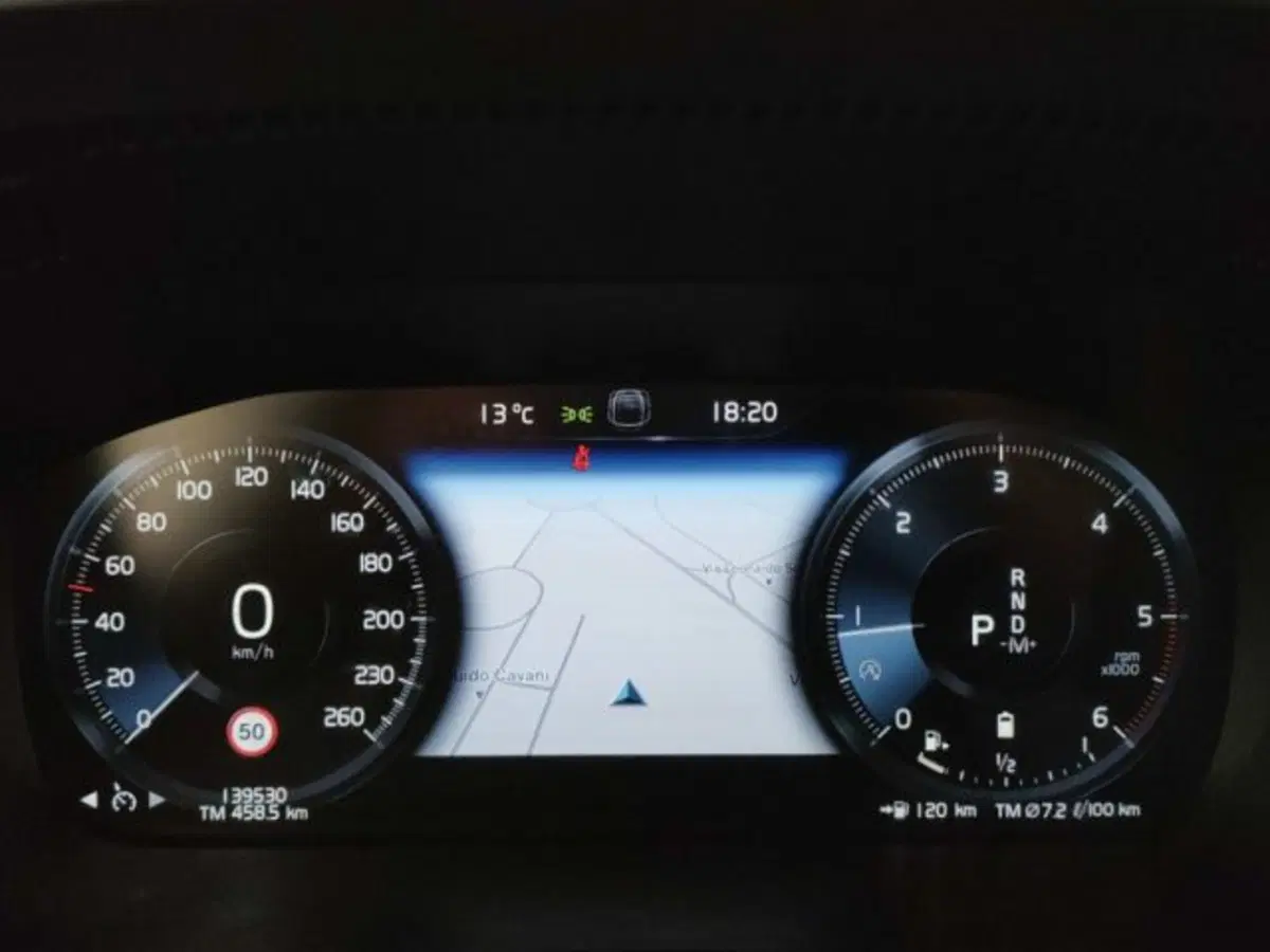 Volvo XC60 usata a Modena (14)
