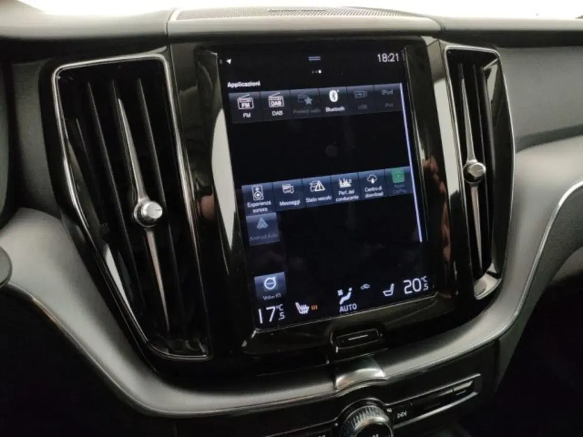 Volvo XC60 usata a Modena (16)