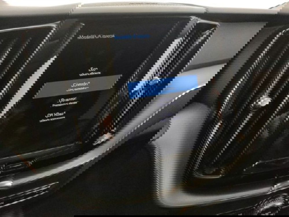 Volvo XC60 usata a Modena (18)