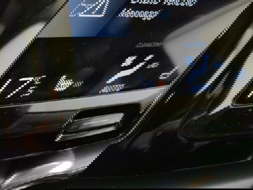 Volvo XC60 usata a Modena (19)