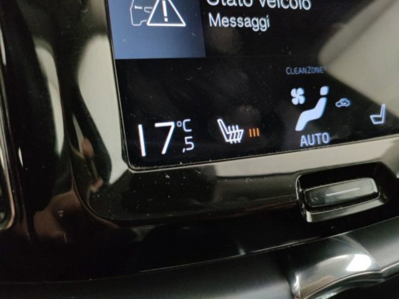 Volvo XC60 usata a Modena (19)