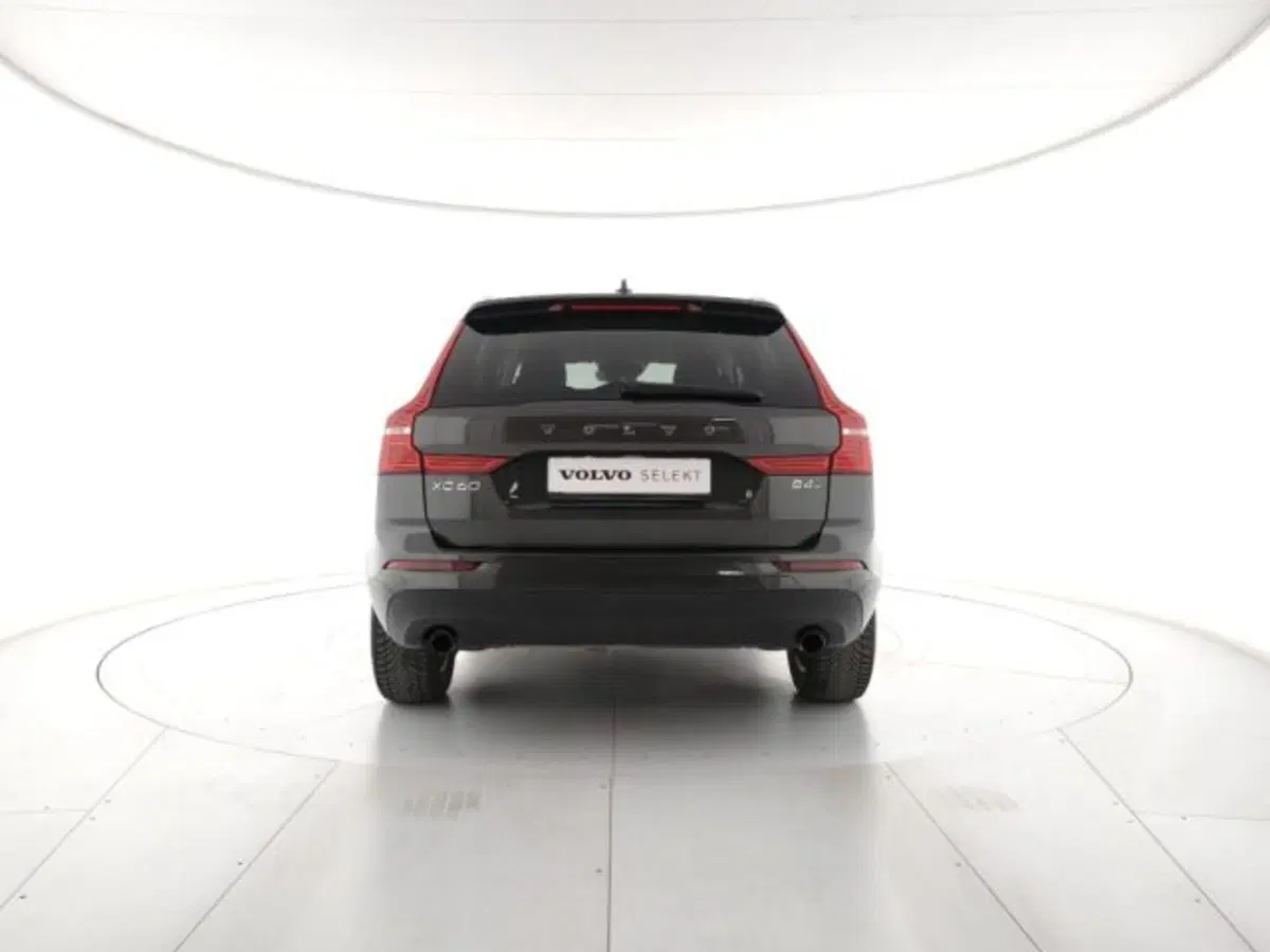Volvo XC60 usata a Modena (4)