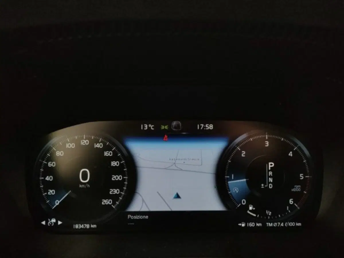 Volvo XC60 usata a Modena (16)