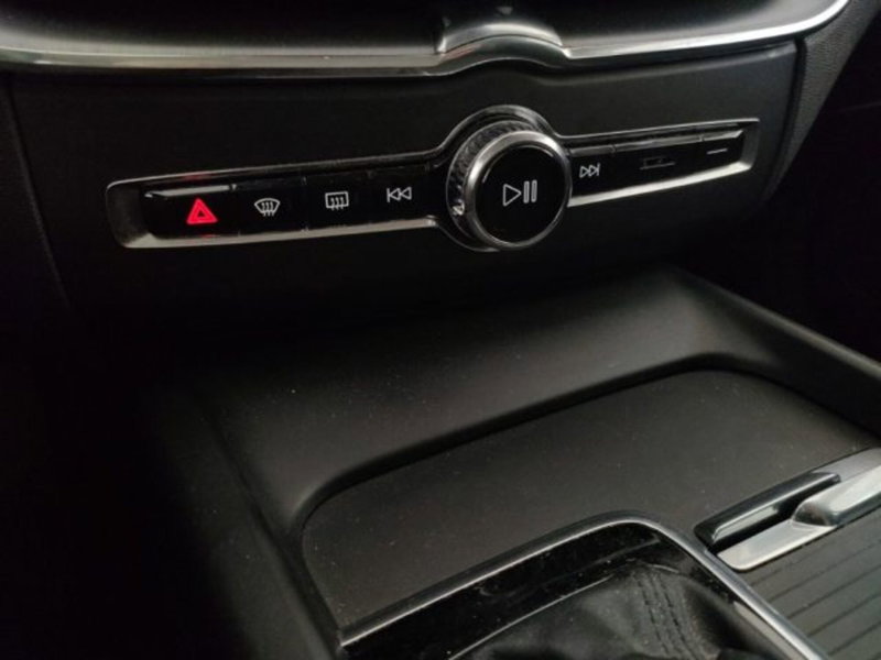 Volvo XC60 usata a Modena (17)