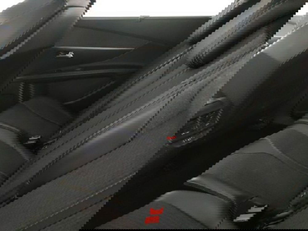 Peugeot 5008 usata a Modena (10)