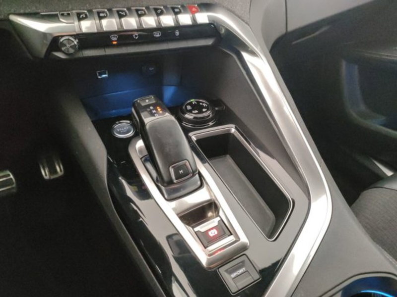 Peugeot 5008 usata a Modena (20)