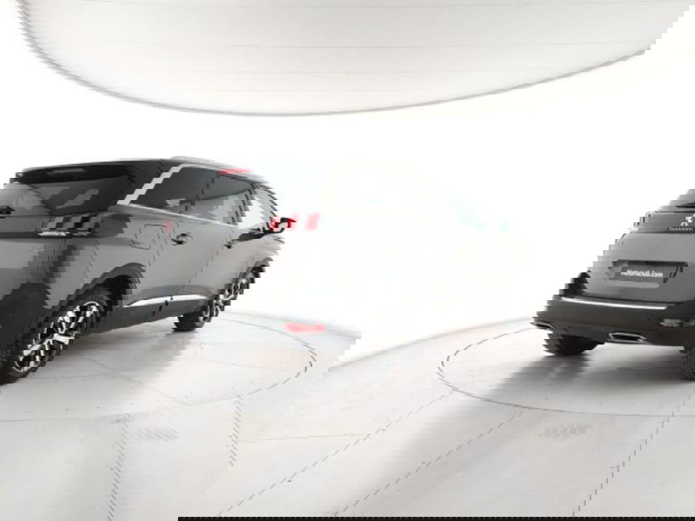 Peugeot 5008 usata a Modena (5)