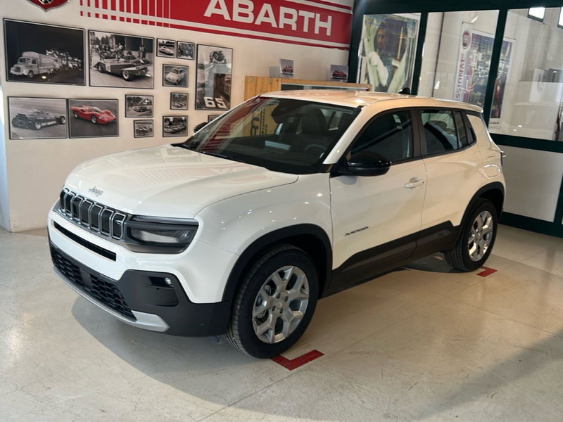 Jeep Avenger nuova a Bergamo