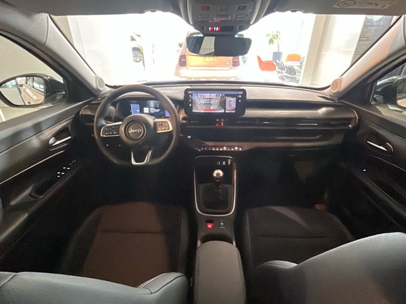 Jeep Avenger nuova a Bergamo (17)