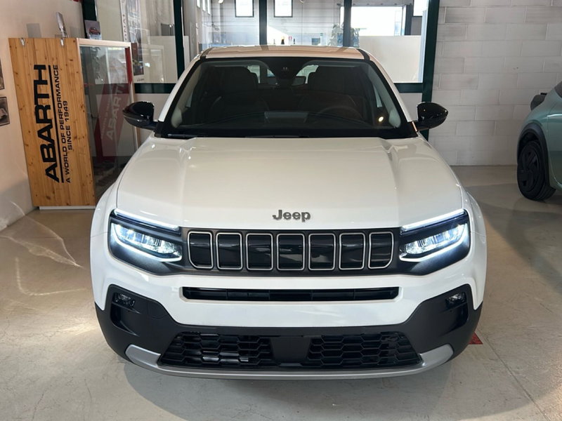 Jeep Avenger nuova a Bergamo (18)