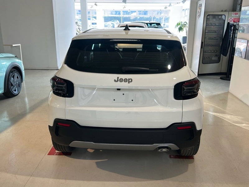 Jeep Avenger nuova a Bergamo (4)