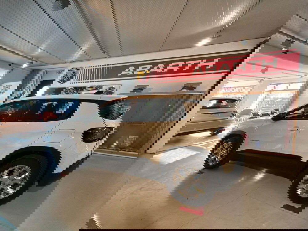 Jeep Avenger nuova a Bergamo (6)