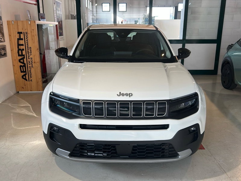 Jeep Avenger nuova a Bergamo (8)