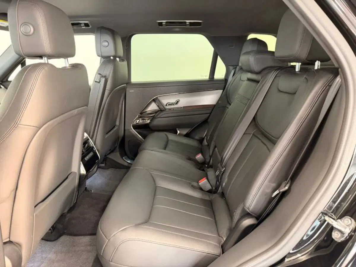 Land Rover Range Rover Sport usata a Venezia (6)