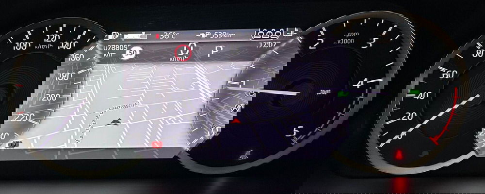 Land Rover Discovery Sport usata a Ferrara (10)