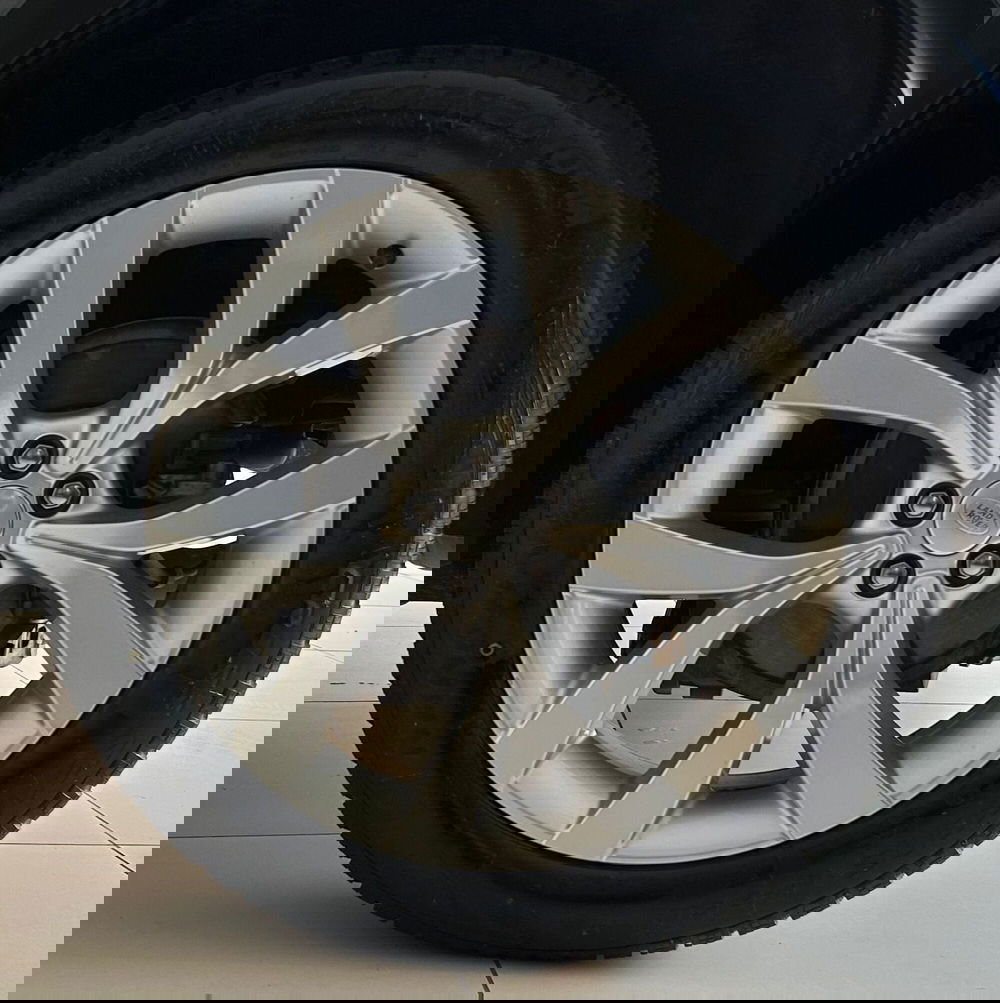 Land Rover Discovery Sport usata a Ferrara (9)