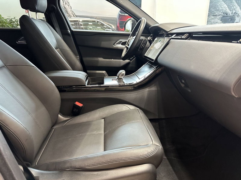 Land Rover Range Rover Velar usata a Forlì-Cesena (3)