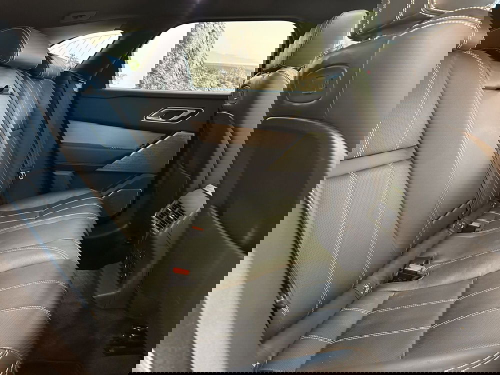 Land Rover Range Rover Velar usata a Forlì-Cesena (5)