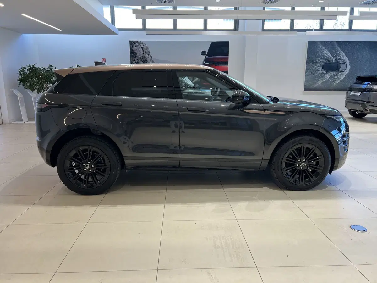 Land Rover Range Rover Evoque nuova a Forlì-Cesena (6)