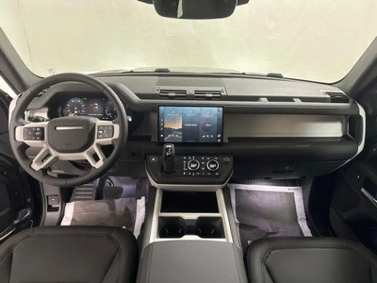 Land Rover Defender usata a Bolzano (4)
