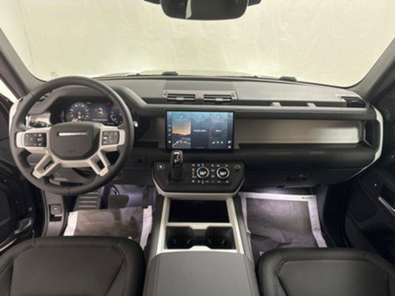 Land Rover Defender usata a Bolzano (4)