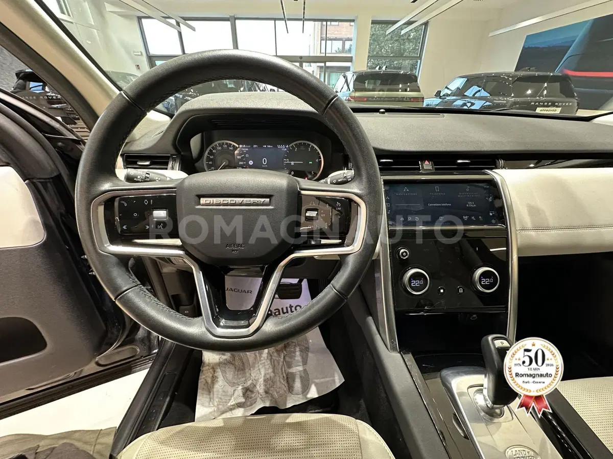 Land Rover Discovery Sport usata a Forlì-Cesena (16)