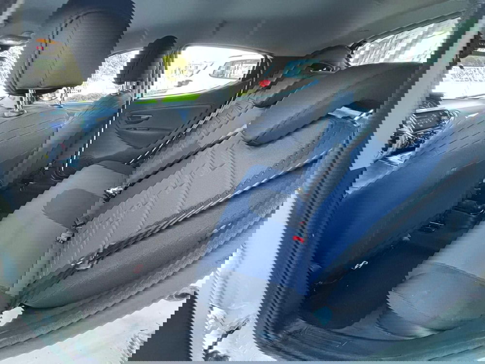 Lancia Ypsilon usata a Teramo (11)