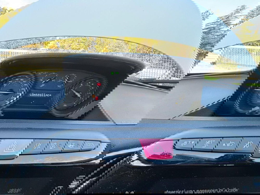 Lancia Ypsilon usata a Teramo (8)