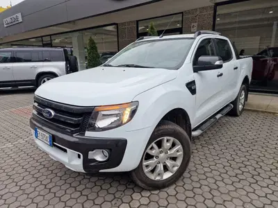Ford Ranger Pick-up Ranger 3.2 TDCi aut. DC Wildtrak 5pt. del 2015 usata a Verbania
