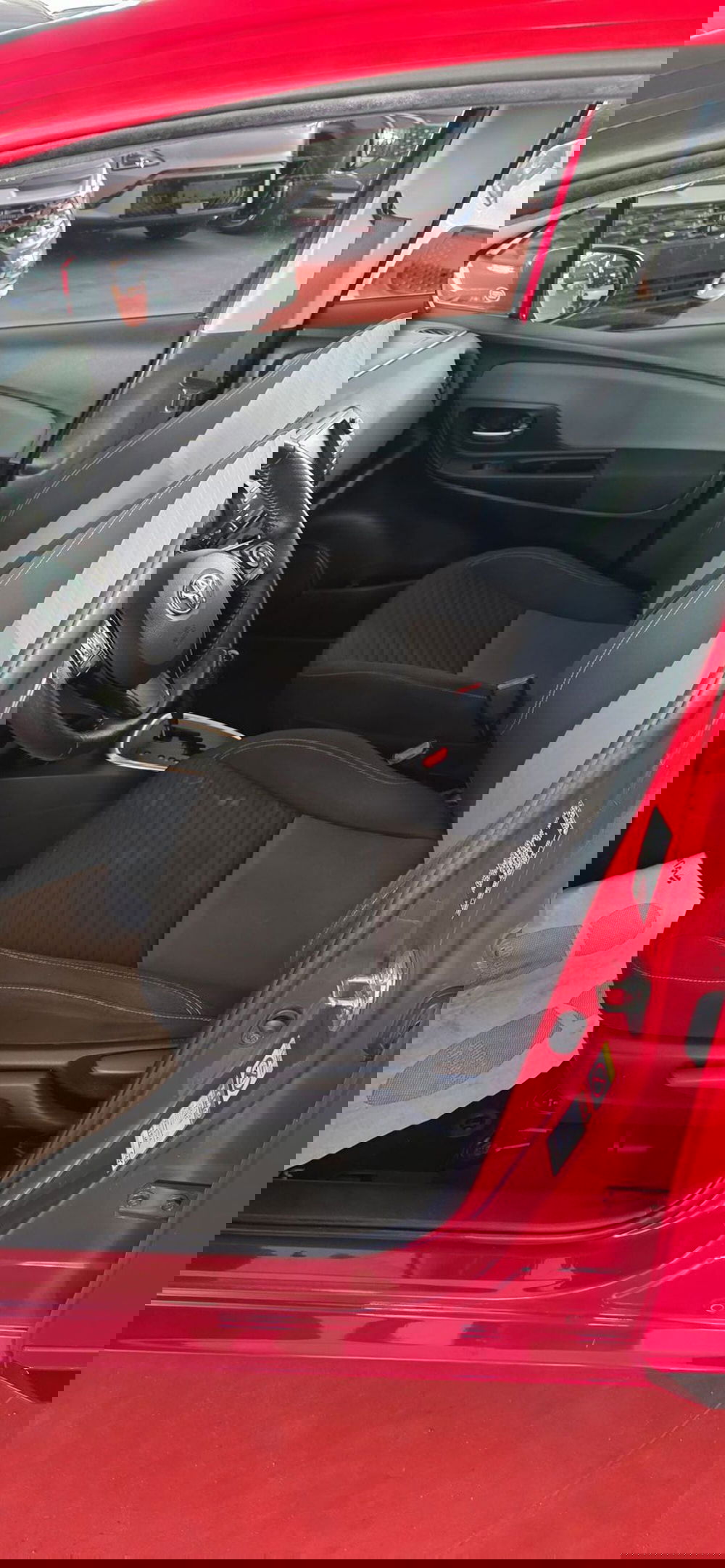 Toyota Yaris usata a Messina (6)