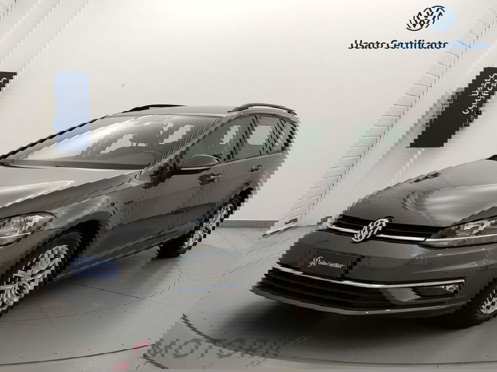 Volkswagen Golf Variant usata a Varese