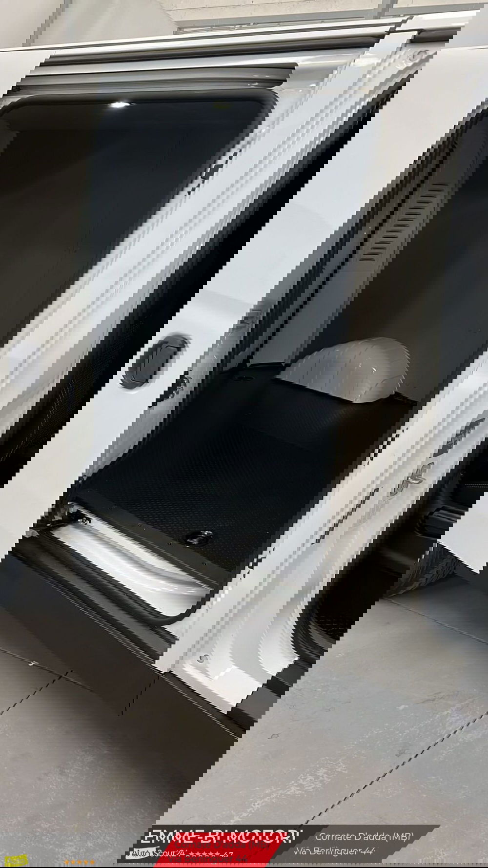 Maxus eDeliver3 nuova a Monza e Brianza (4)