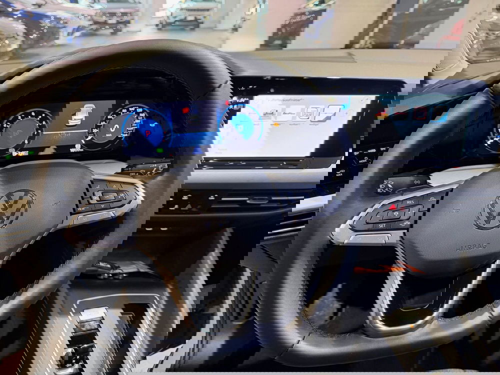 Volkswagen Golf usata a Genova (11)