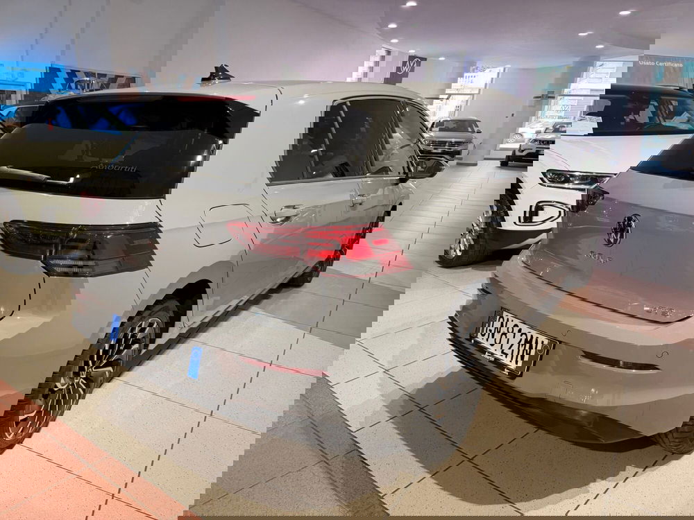 Volkswagen Golf usata a Genova (5)