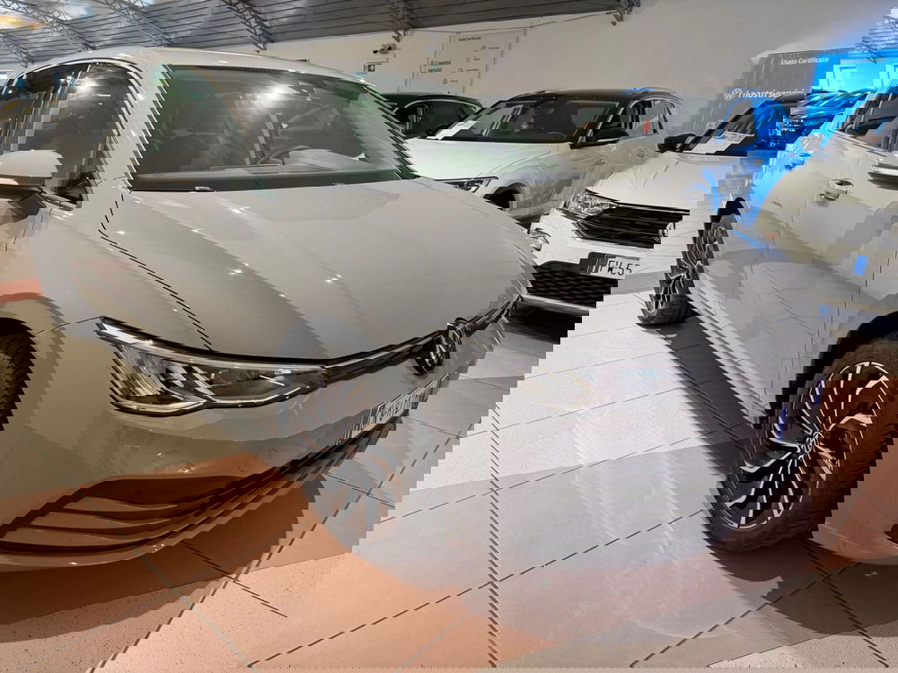 Volkswagen Golf usata a Genova (6)